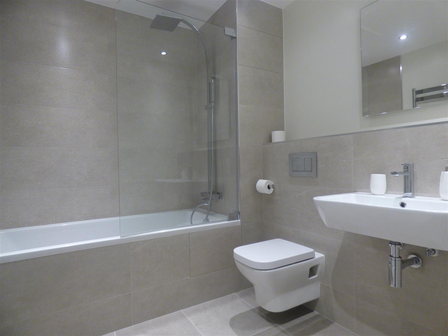  Image of Apartment - 1 Bedrooms - 2 Bathrooms for Rental in Midtown-Gibraltar, Image 9